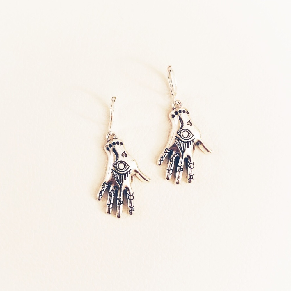 La Mano Earrings